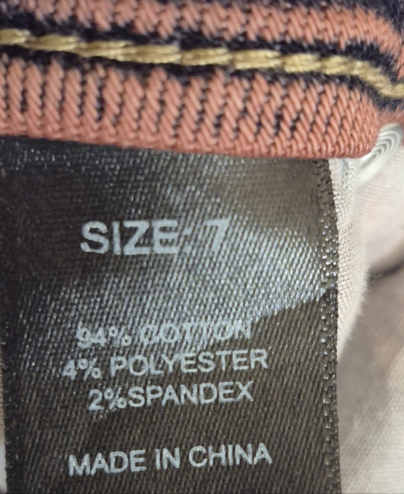 Ladies Rust Jeans - Picture 3 of 7